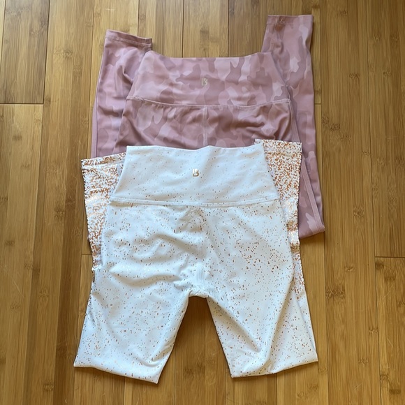 Buff Bunny Leggings - Picture 7 of 7